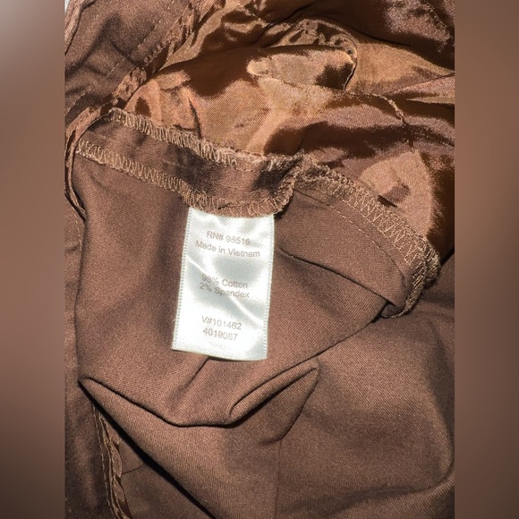 Coldwater Creek Natural Fit Shorts - Picture 7 of 8